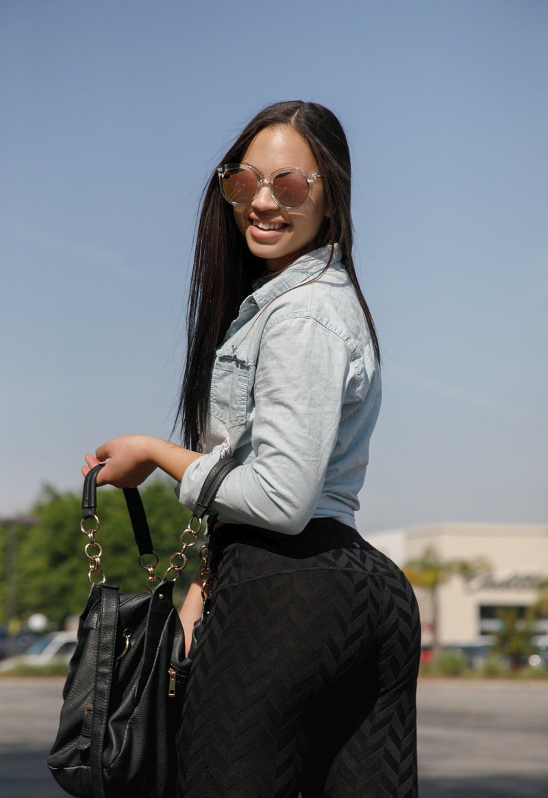 Алина, 18 лет, 1 размер груди